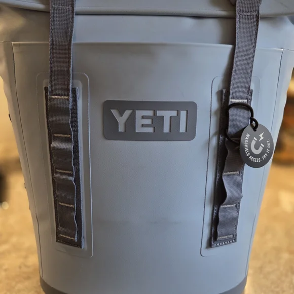 YETI Hopper M12 Backpack Cooler In Light Blue - Picture 2 of 13